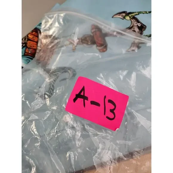 Hardaddy Hawaiian Shirt Size 4XL Blue Pirate Button Front Short Sleeve - Picture 8 of 8